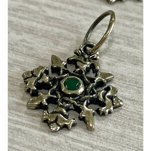 Love Heals Emerald MAY Birthstone Round White Bronze Charm LH86